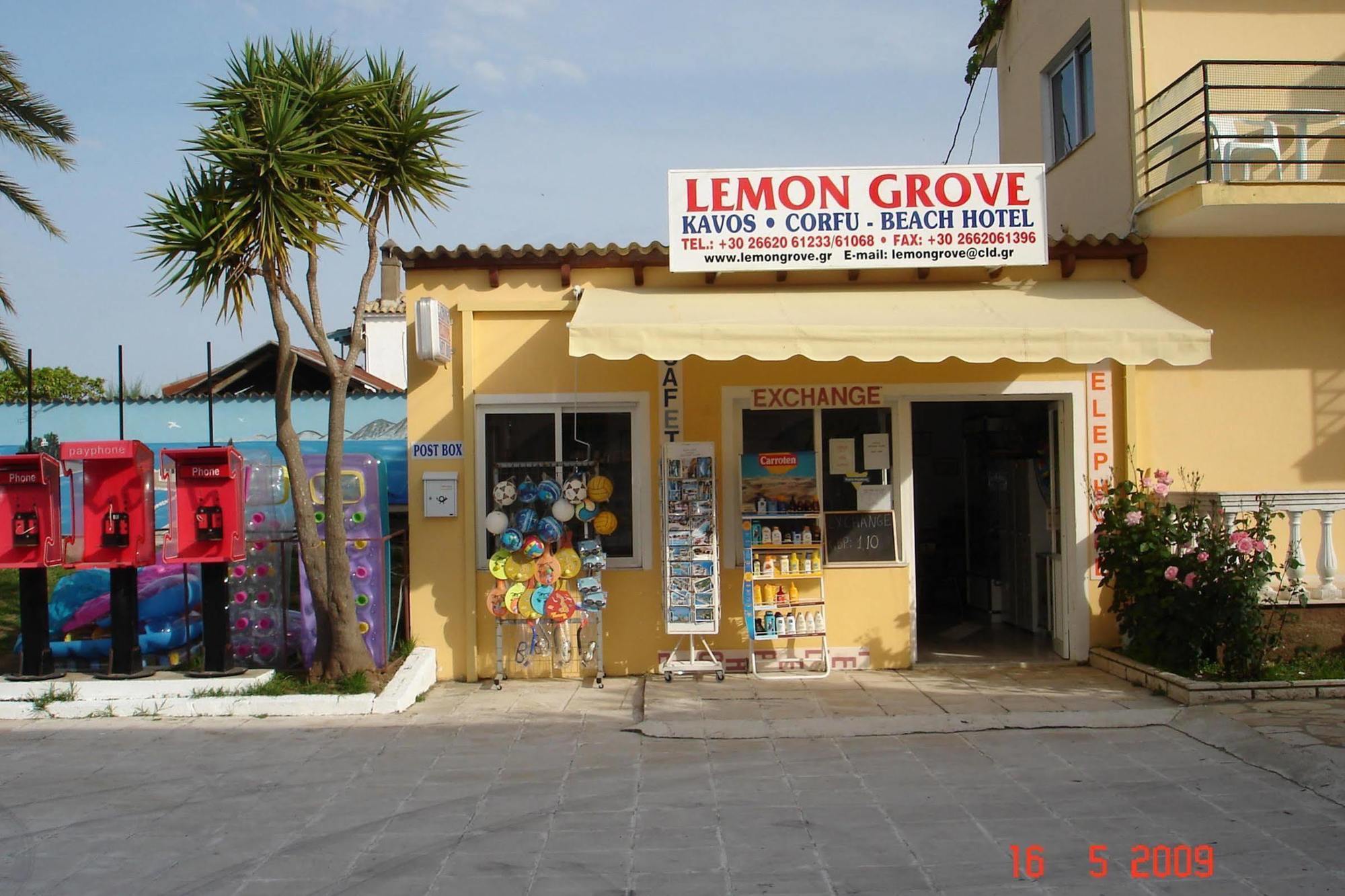 Lemon Grove And 2* Kávos